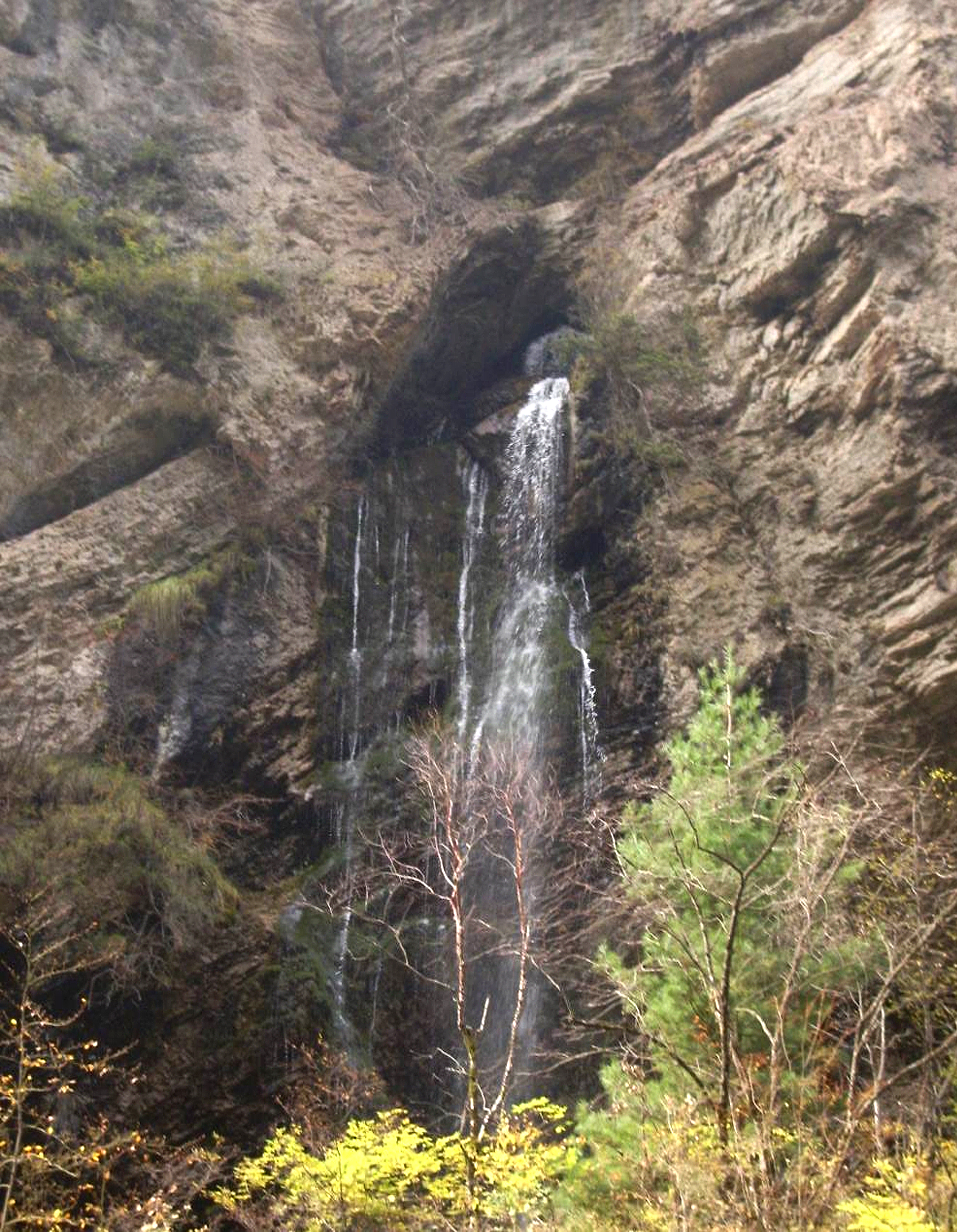 龙涎瀑Longxian Waterfall