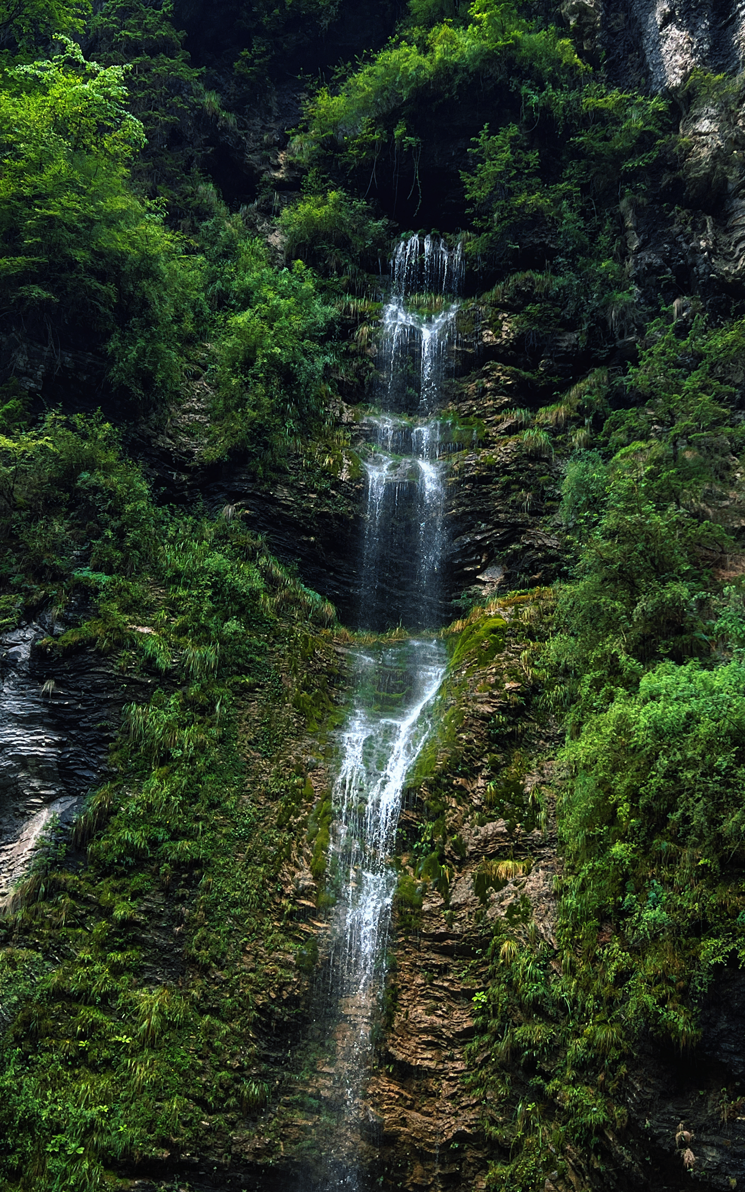 官珠沟——九叠瀑