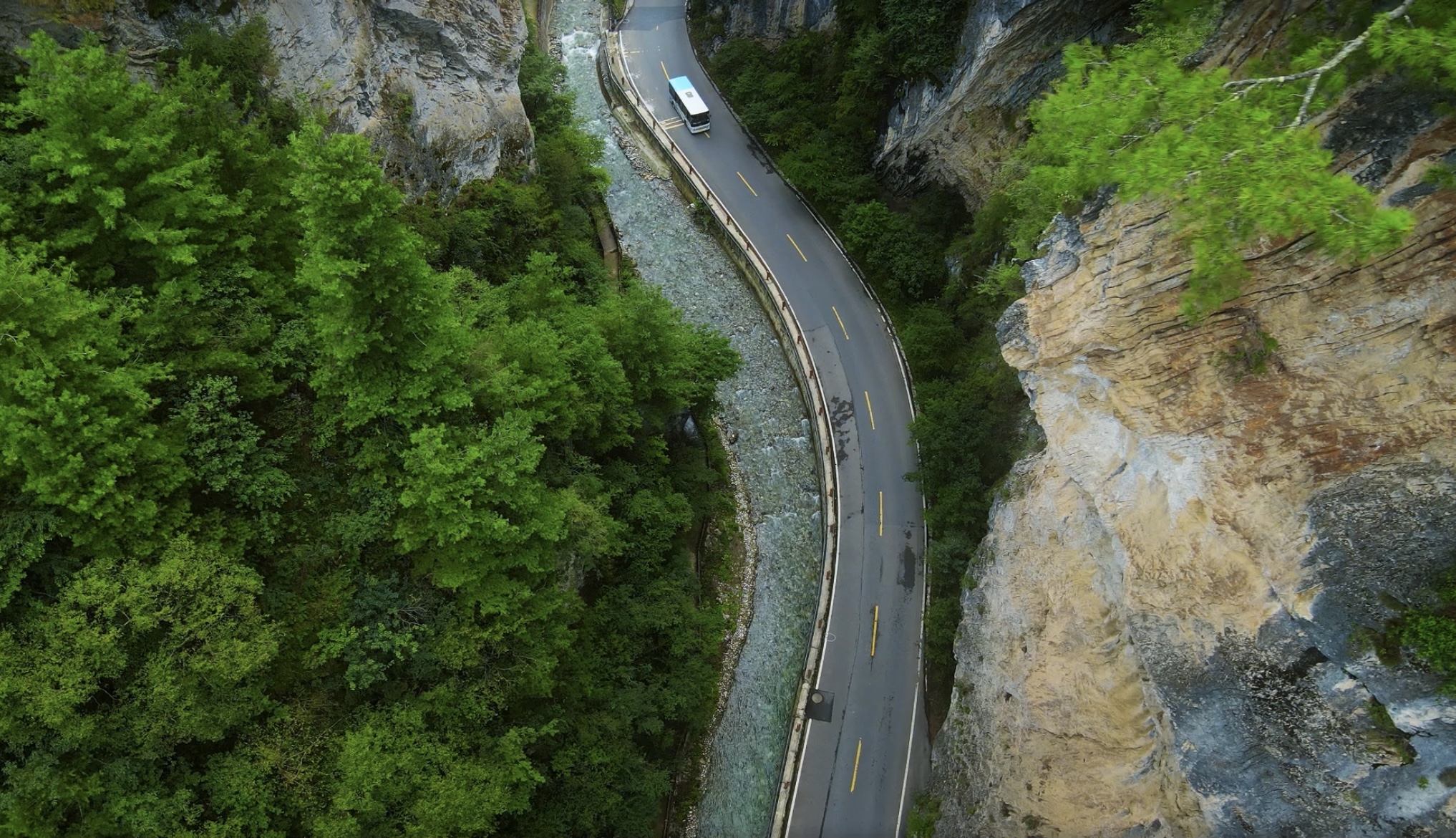 官珠沟——通天峡